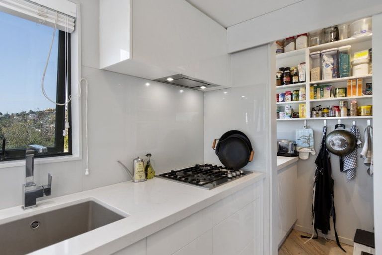 Photo of property in 7a Ridgemount Terrace, Welcome Bay, Tauranga, 3112