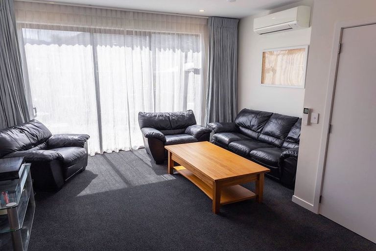 Photo of property in 21 Ron Deal Way, Epuni, Lower Hutt, 5011