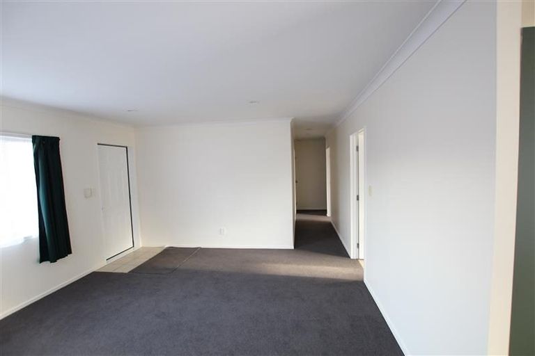 Photo of property in 16a Ashlynne Avenue, Papatoetoe, Auckland, 2025
