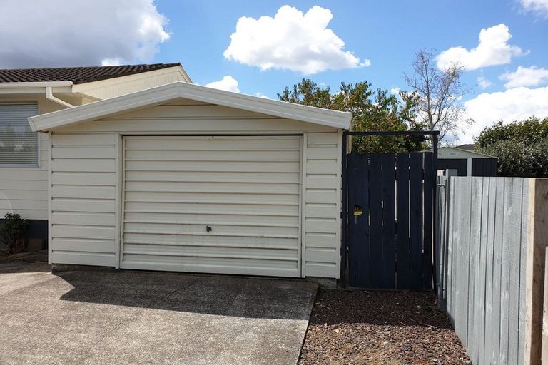 Photo of property in 1/34 Park Estate Road, Rosehill, Papakura, 2113