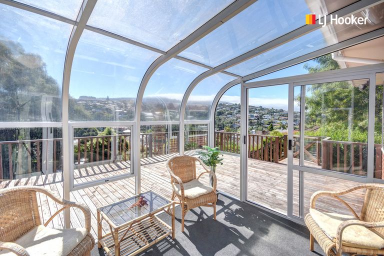 Photo of property in 85 Kaikorai Valley Road, Glenross, Dunedin, 9011