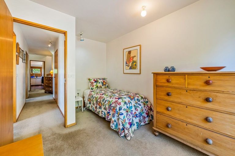 Photo of property in 8a Margaret Street, Wadestown, Wellington, 6012