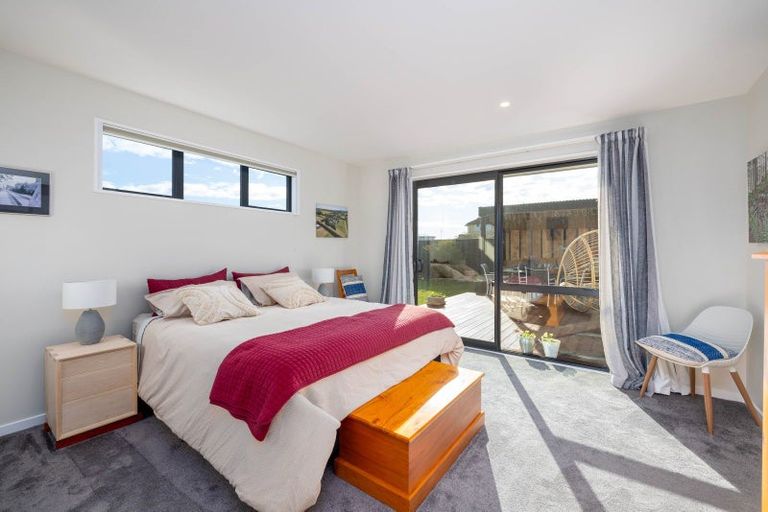 Photo of property in 33 Pegasus Main Street, Pegasus, 7612