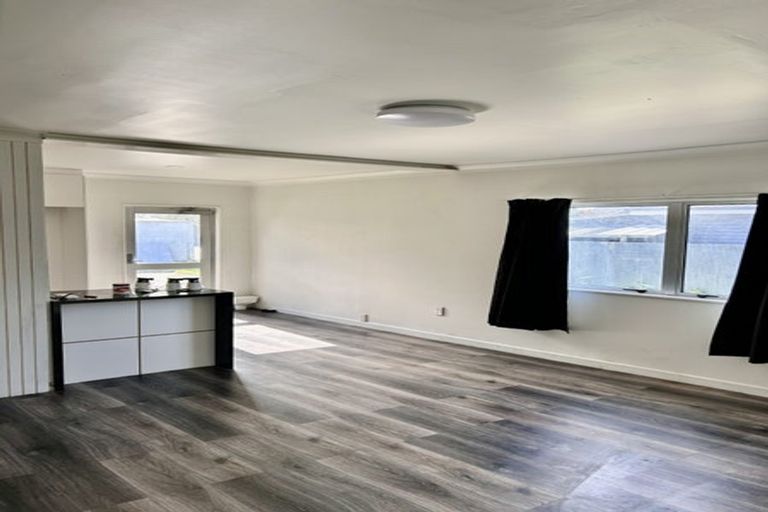 Photo of property in 360 Blenheim Road, Upper Riccarton, Christchurch, 8041