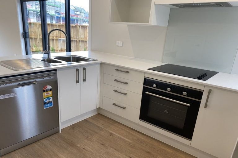 Photo of property in 42/125b Metcalfe Road, Ranui, Auckland, 0612