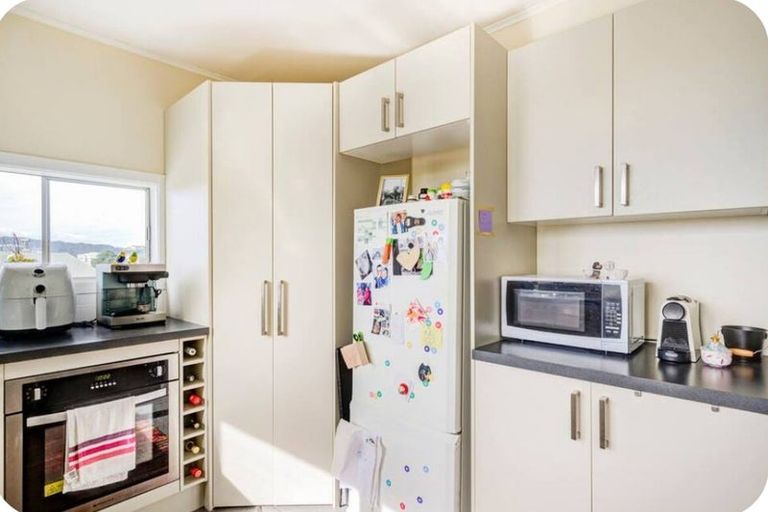 Photo of property in 24 Upton Terrace, Thorndon, Wellington, 6011