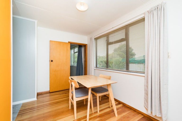 Photo of property in 64 Highbury Avenue, Highbury, Palmerston North, 4412