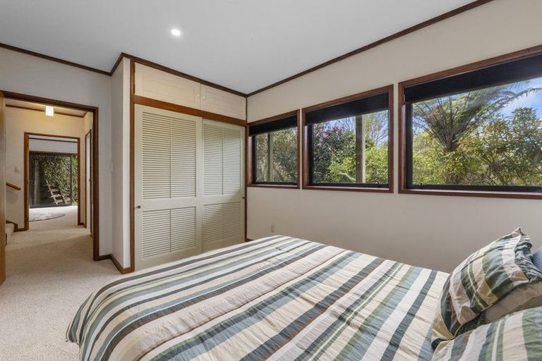 Photo of property in 23 Montana Place, Merrilands, New Plymouth, 4312