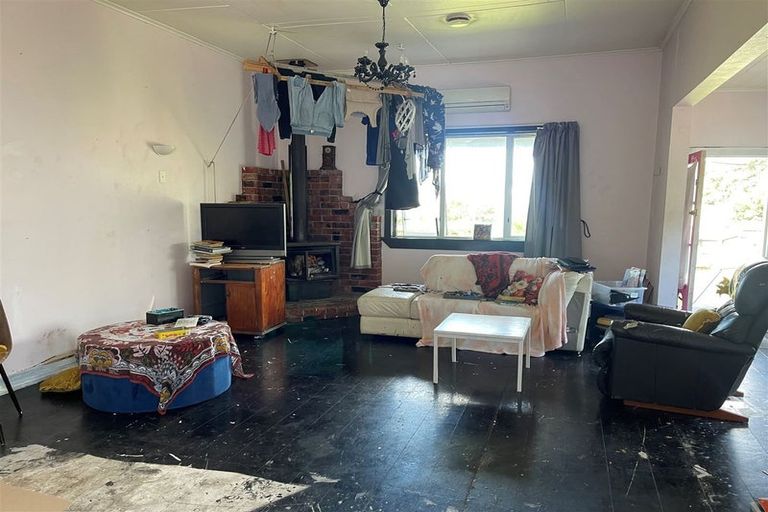 Photo of property in 6 High Street, Hawera, 4610