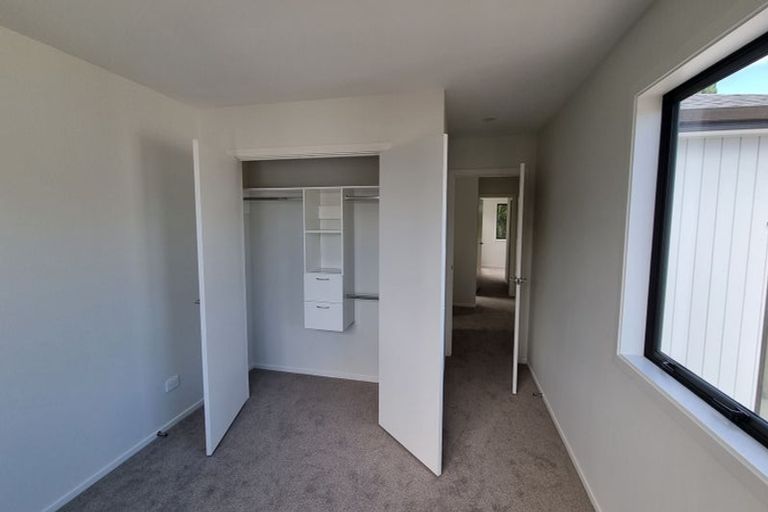 Photo of property in 64e Buscomb Avenue, Henderson, Auckland, 0610