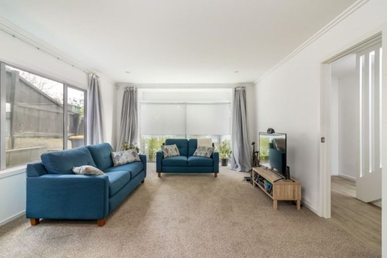 Photo of property in 1/158 Centaurus Road, Saint Martins, Christchurch, 8022