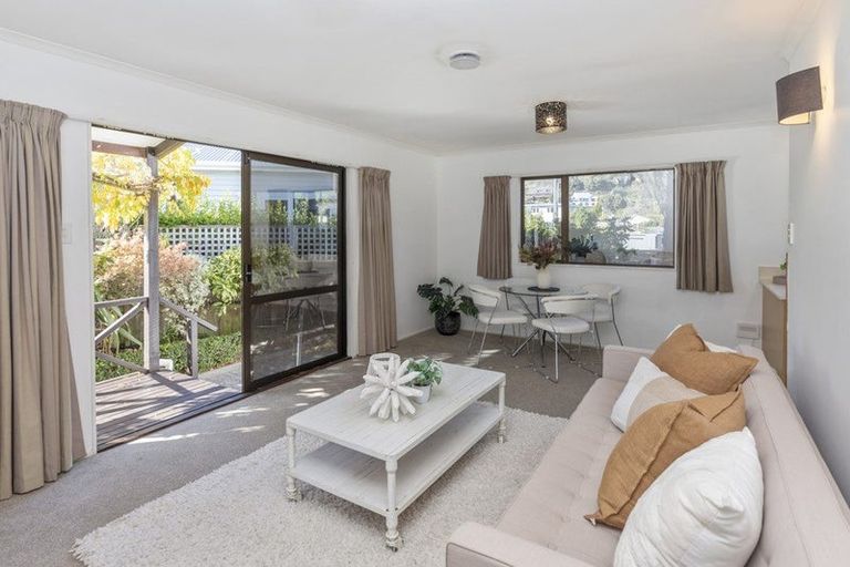 Photo of property in 2/11 Duncan Street, Sumner, Christchurch, 8081