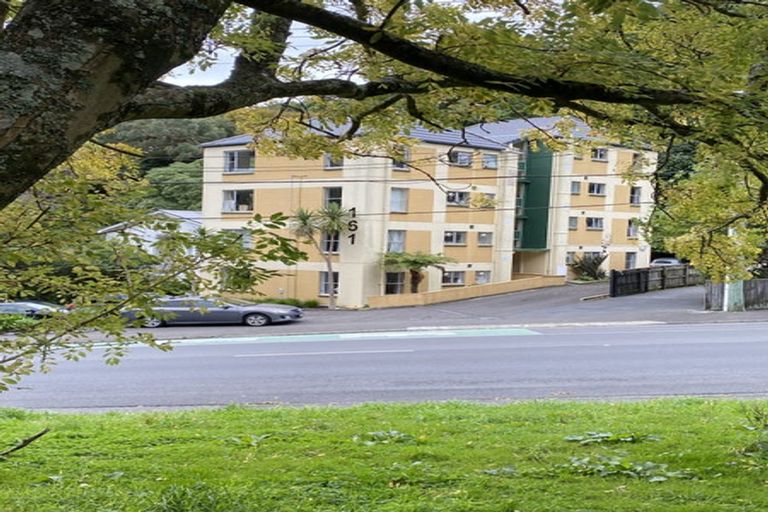 Photo of property in 2/161 Glenmore Street, Kelburn, Wellington, 6012