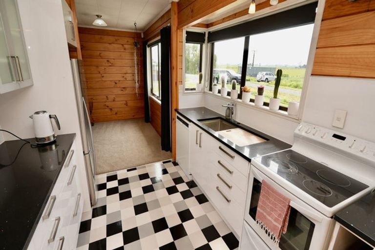 Photo of property in 78 Phillips Street, Sanson, 4817