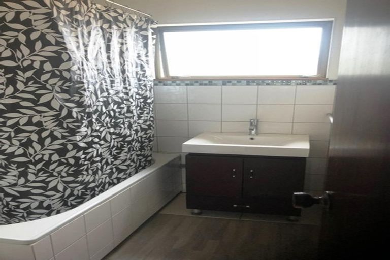 Photo of property in 97 Queen Street, North Dunedin, Dunedin, 9016