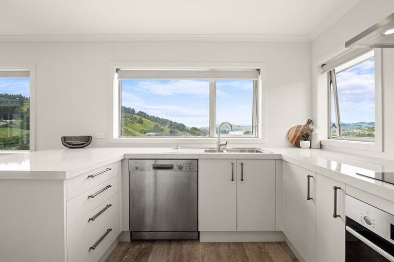 Photo of property in 17 Glendermid Close, Sawyers Bay, Port Chalmers, 9023