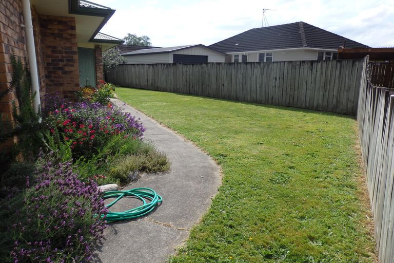 Photo of property in 5 Elizabeth Street, Cambridge, 3434