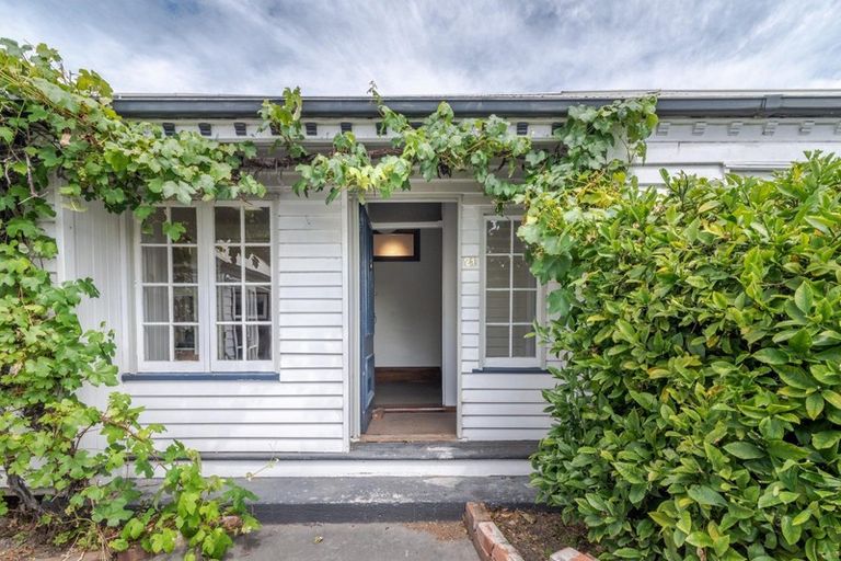 Photo of property in 21 Ayr Street, Riccarton, Christchurch, 8011
