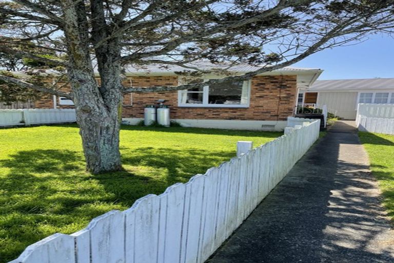 Photo of property in 2/1a Wade Avenue, Onehunga, Auckland, 1061