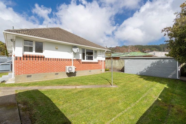 Photo of property in 28d Dunns Street, Silverstream, Upper Hutt, 5019