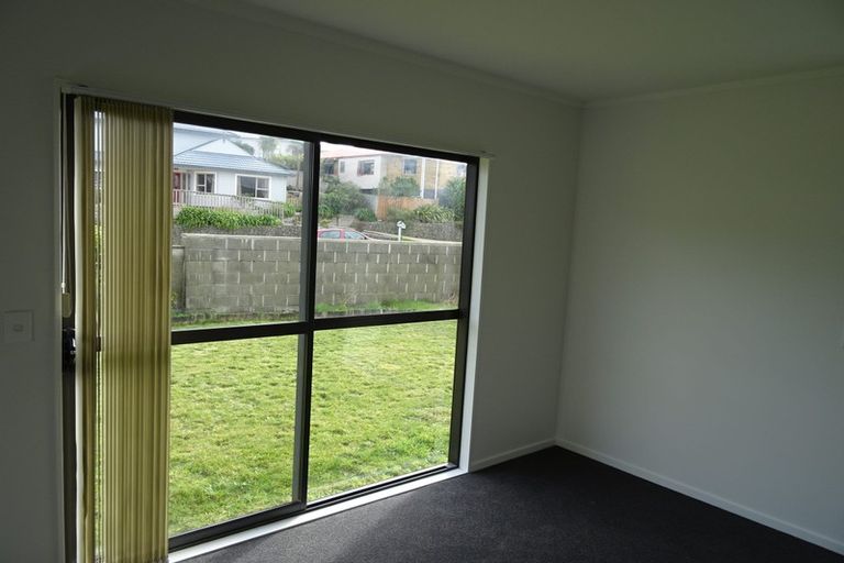 Photo of property in 1 Norwood Place, Johnsonville, Wellington, 6037