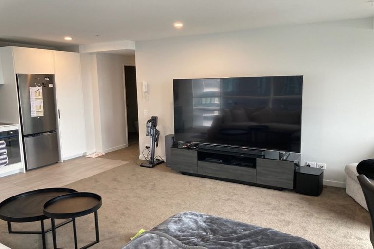 Photo of property in Pinnacle On Victoria, 1003/160 Victoria Street, Te Aro, Wellington, 6011