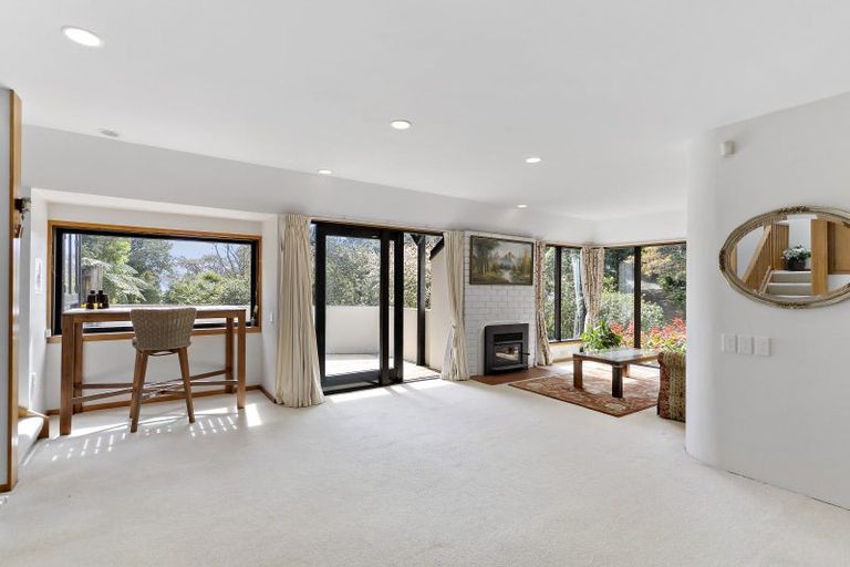 Photo of property in 18 Marama Terrace, Eastbourne, Lower Hutt, 5013
