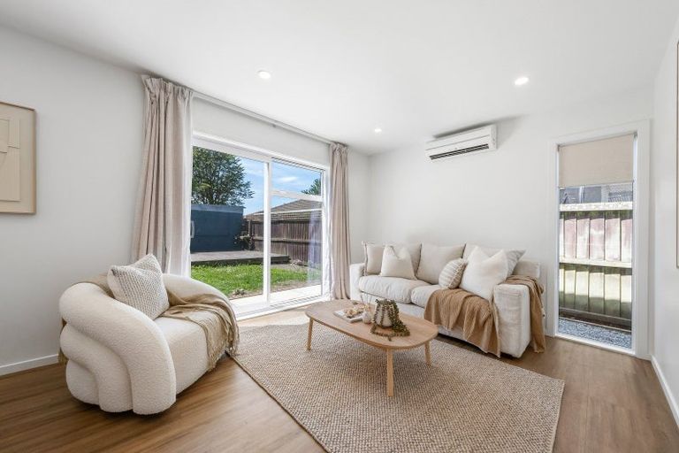 Photo of property in 2/726 Main North Road, Belfast, Christchurch, 8051