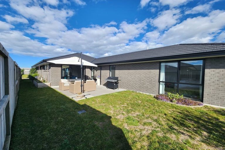 Photo of property in 11 Wawai Drive, Papamoa Beach, Papamoa, 3118