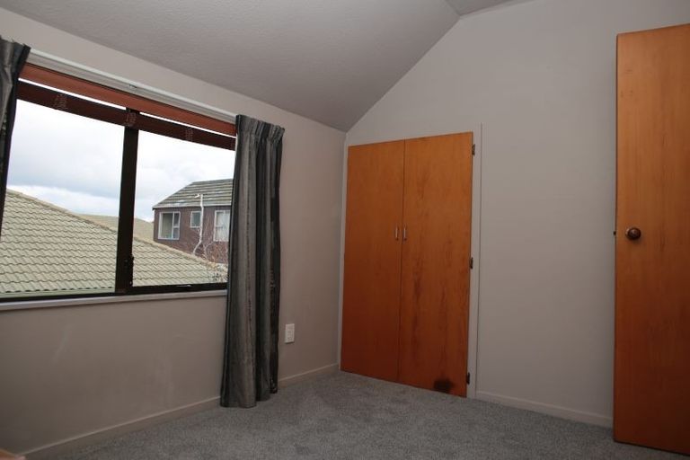 Photo of property in 3/19 Grove Road, Addington, Christchurch, 8024