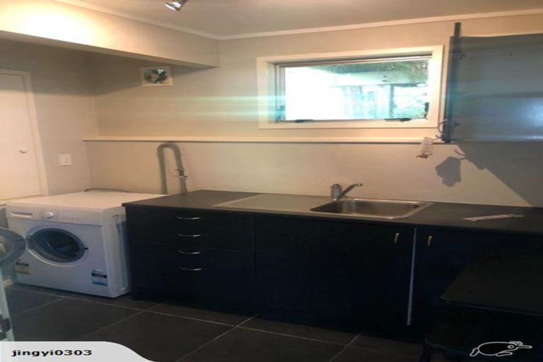 Photo of property in 50 Regency Place, Sunnynook, Auckland, 0632