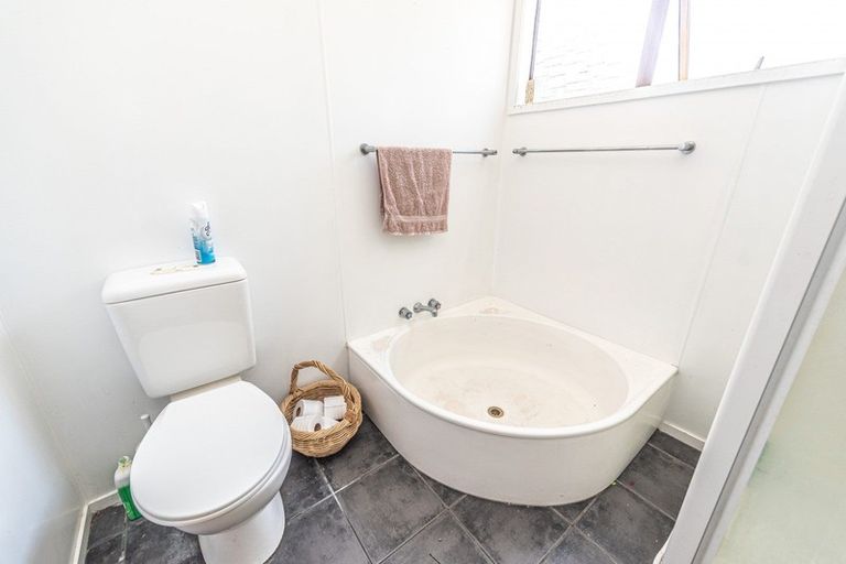 Photo of property in 17 Young Street, Whanganui East, Whanganui, 4500