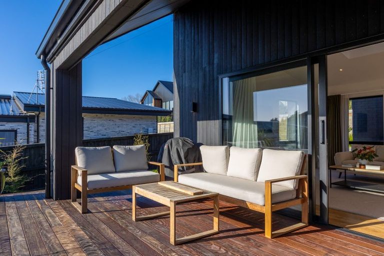 Photo of property in 14 Carex Rise, Cracroft, Christchurch, 8022