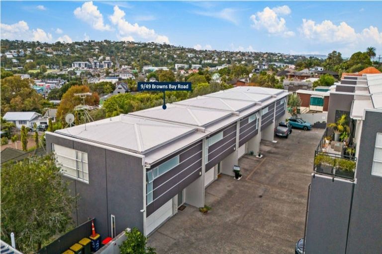Photo of property in 9/49 Browns Road, Browns Bay, Auckland, 0630