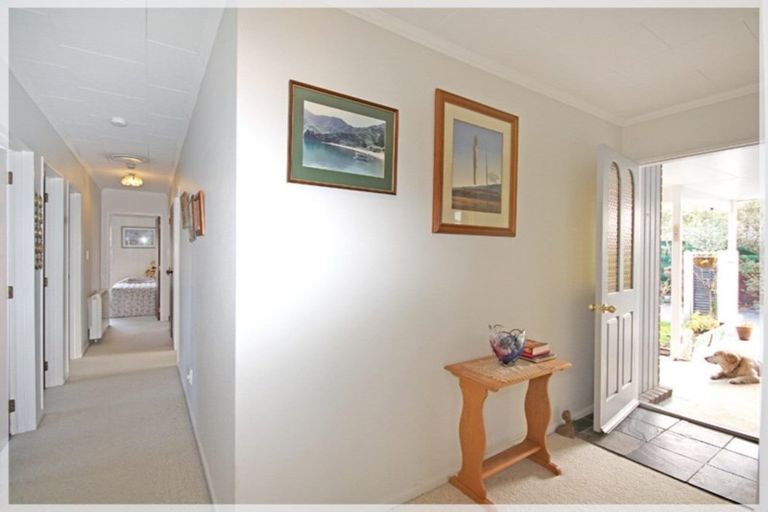 Photo of property in 12 Reeve Street, Foxton, 4814