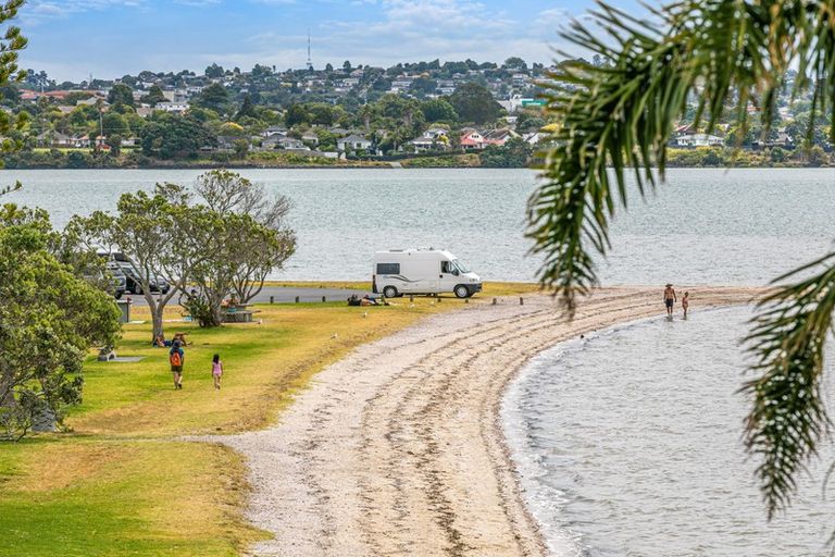Photo of property in 44 Bramley Drive, Farm Cove, Auckland, 2012