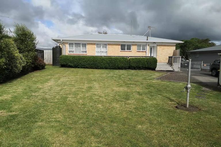Photo of property in 6 Garden Terrace, Pukekohe, 2120
