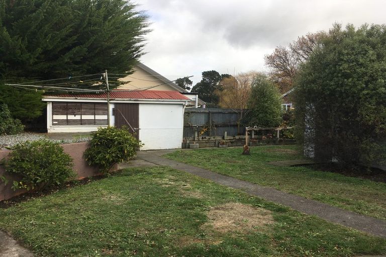 Photo of property in 3 Colac Street, Avondale, Christchurch, 8061