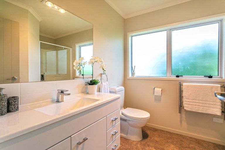 Photo of property in 6 Pa Road, Hahei, Whitianga, 3591