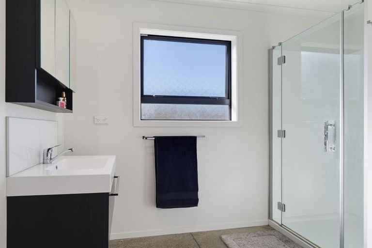 Photo of property in 9 Golf Vue Place, Castlecliff, Whanganui, 4501