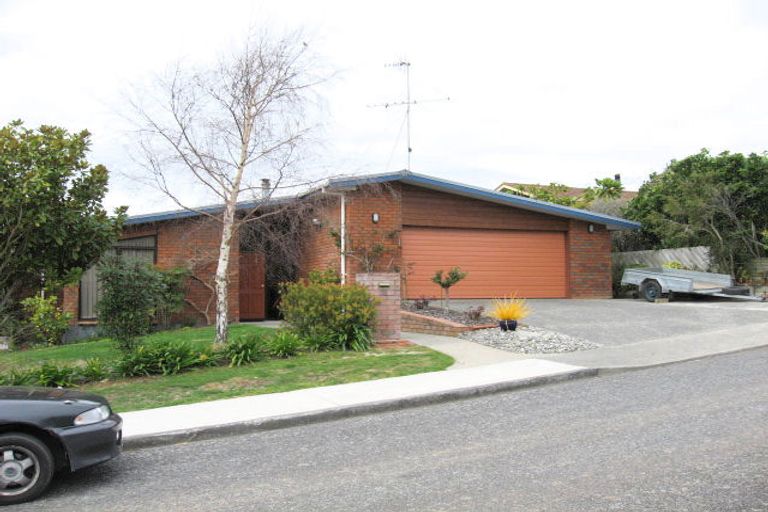 Photo of property in 38 Pitoitoi Street, Otaihanga, Paraparaumu, 5036