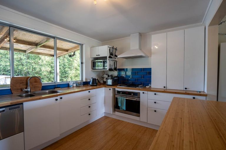 Photo of property in 32 Toetoe Road, Otaika, Whangarei, 0170