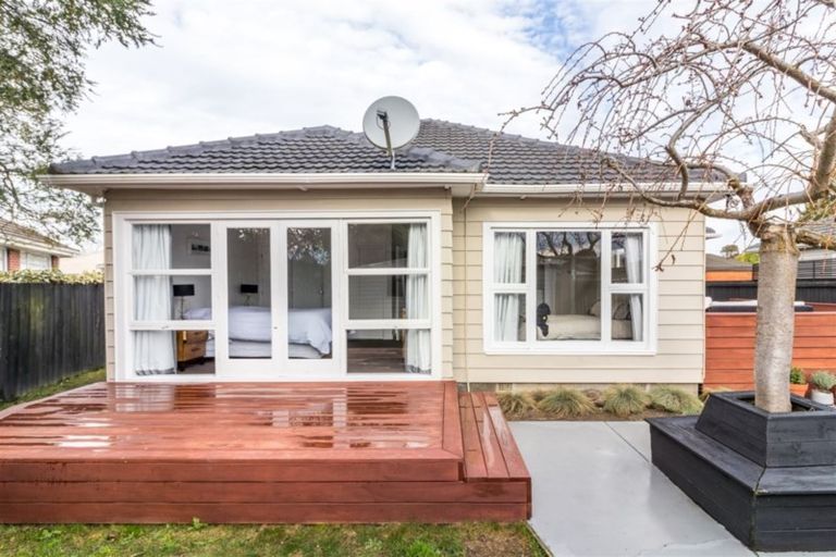 Photo of property in 1/270 Grahams Road, Bishopdale, Christchurch, 8053