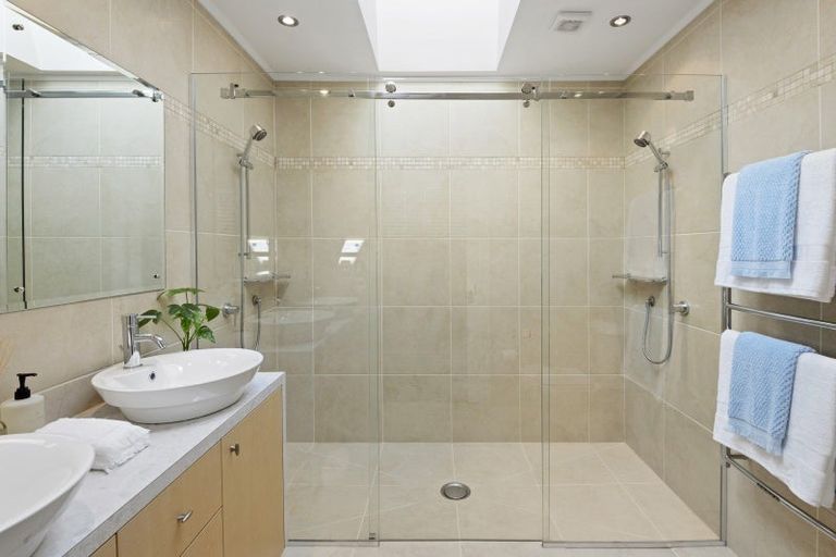 Photo of property in 40b Mcdougall Avenue, St Albans, Christchurch, 8014