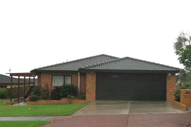 Photo of property in 6 San Lorenzo Rise, Henderson, Auckland, 0612