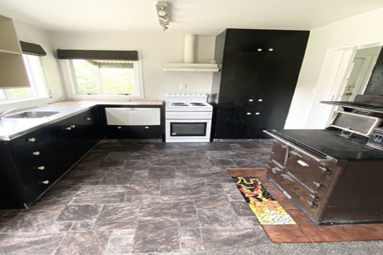 Photo of property in 15 Harewood Road, Oxford, 7430