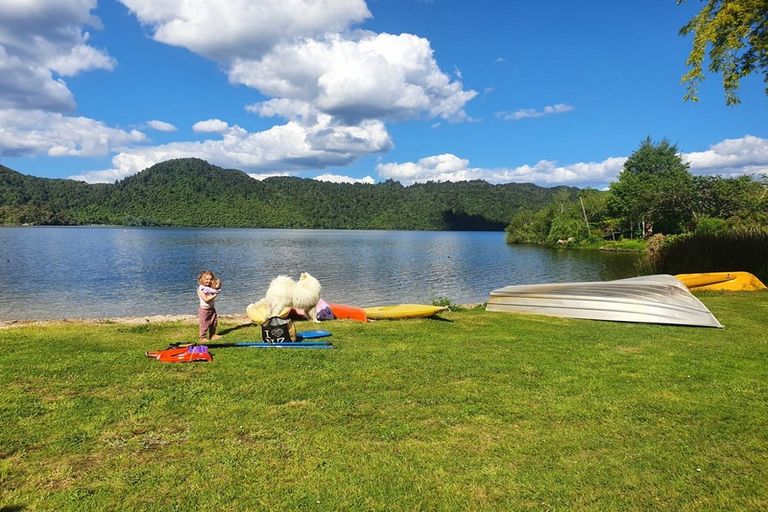 Photo of property in 62 Okareka Loop Road, Lake Okareka, Rotorua, 3076