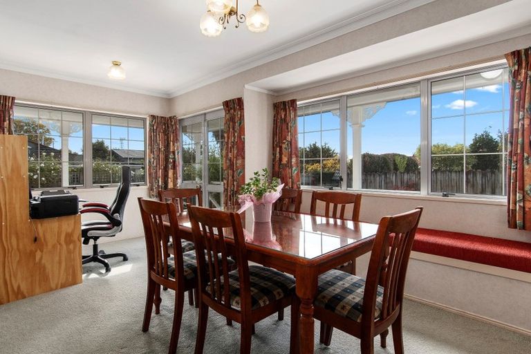 Photo of property in 384b Devonport Road, Tauranga South, Tauranga, 3112