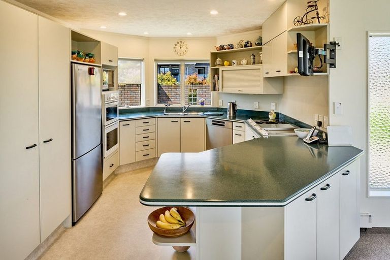 Photo of property in 4 Tombane Terrace, Papakowhai, Porirua, 5024