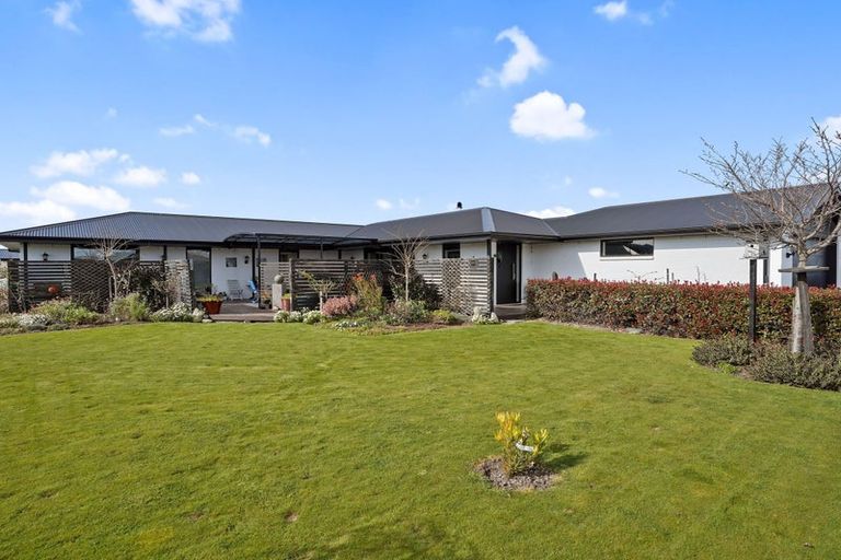 Photo of property in 18 Claremont Crescent, Amberley, 7410